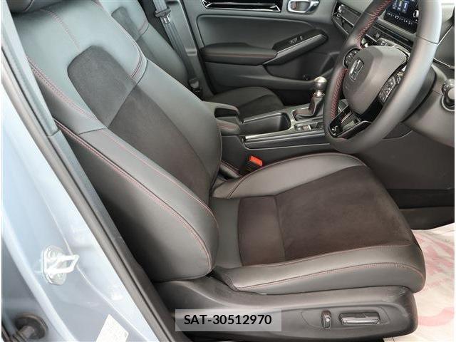 Honda CIVIC 2024-05 8853931-12