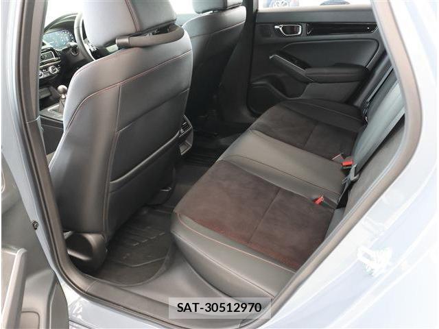 Honda CIVIC 2024-05 8853931-15
