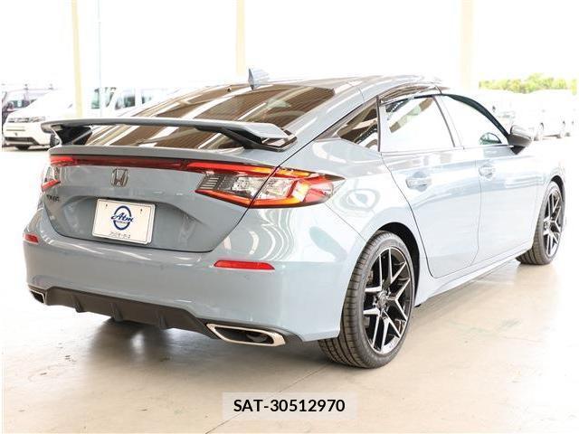 Honda CIVIC 2024-05 8853931-5