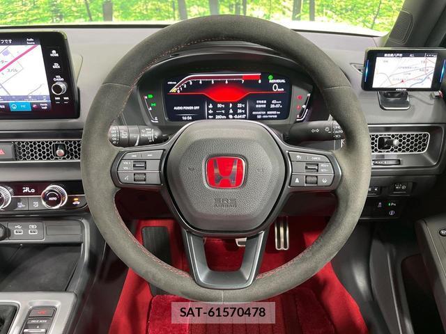 Honda CIVIC 2025-03 8854686-10