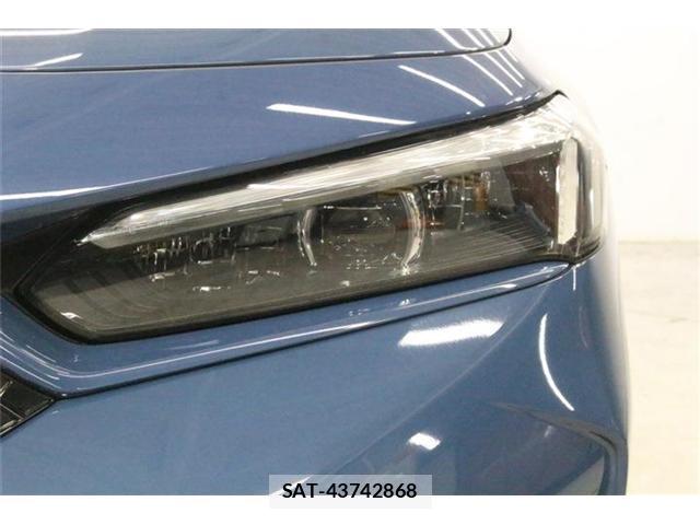 Honda CIVIC 2025-04 8854847-13