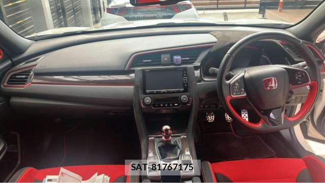 Honda CIVIC 2019-06 8855326-2