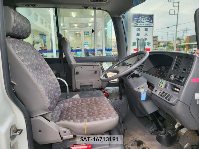 Nissan CIVILIAN BUS 2010-05 8854233-2