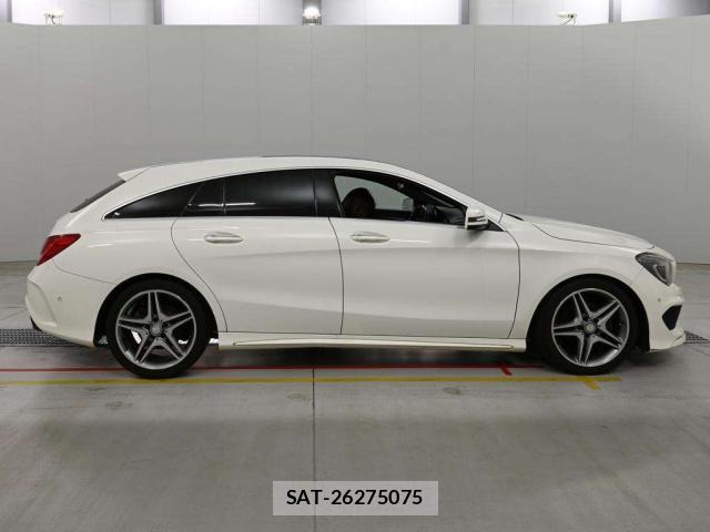 Mercedes Benz CLA-CLASS 2015-07 8855812-5