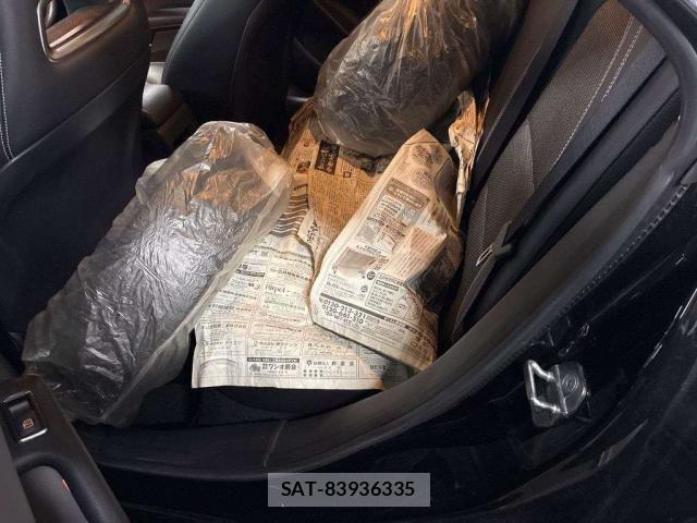 Mercedes Benz CLA-CLASS 2018-08 8855806-10