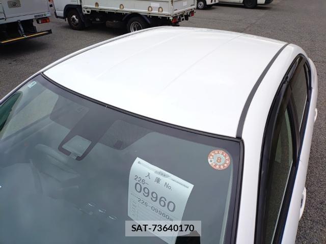 Toyota COROLLA AXIO 2018-09 8854126-6