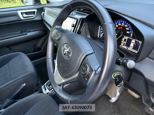 Toyota COROLLA AXIO 2015-10 8856737-3