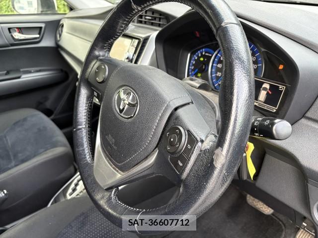 Toyota COROLLA FIELDER 2014-02 8856738-2