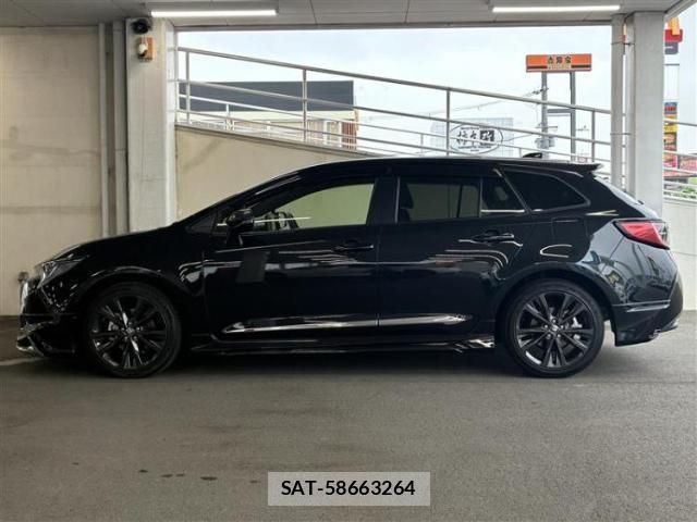 Toyota COROLLA TOURING 2021-03 8853968-1