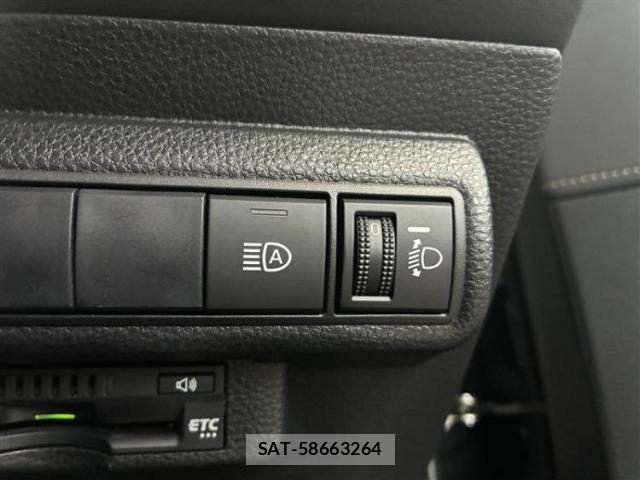 Toyota COROLLA TOURING 2021-03 8853968-14