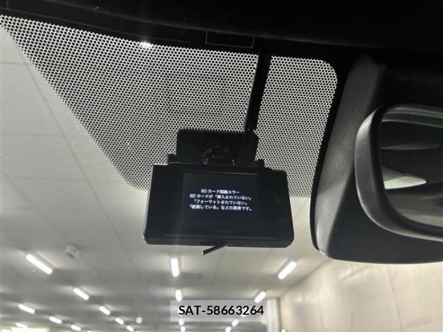 Toyota COROLLA TOURING 2021-03 8853968-16