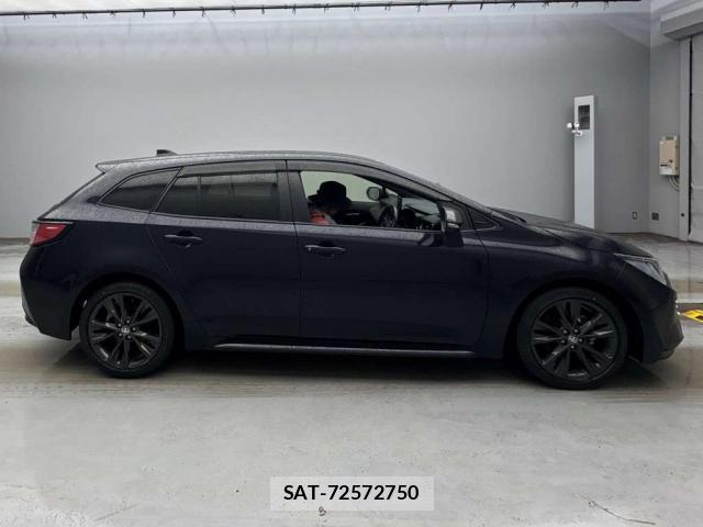 Toyota COROLLA TOURING 2021-10 8855579-4