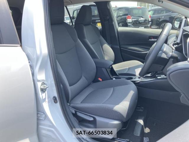 Toyota COROLLA TOURING 2024-10 8856933-3