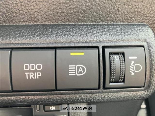 Toyota COROLLA TOURING 2023-03 8857089-12