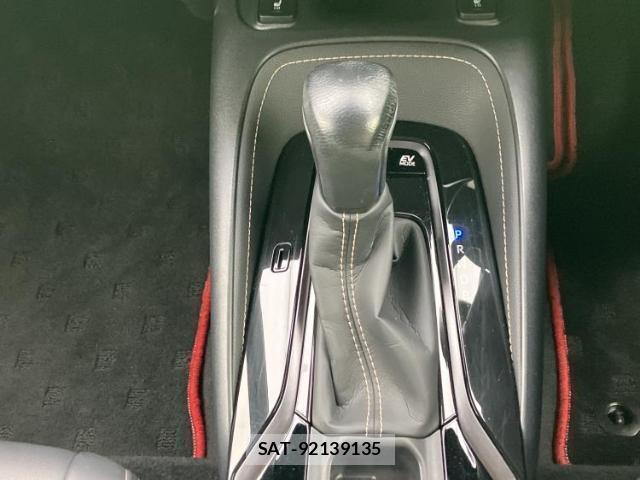 Toyota COROLLA 2021-06 8856911-16