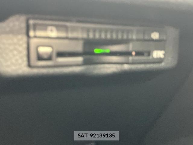 Toyota COROLLA 2021-06 8856911-17