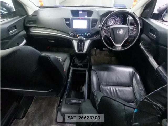 Honda CR-V 2015-03 8855924-2