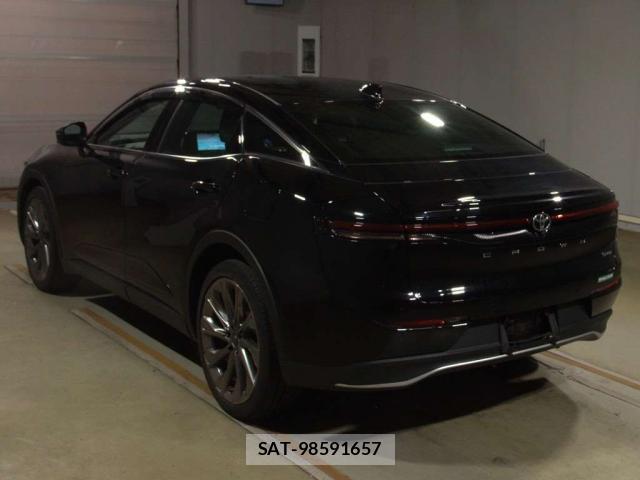 Toyota Crown Crossover 2024-06 8855571-7