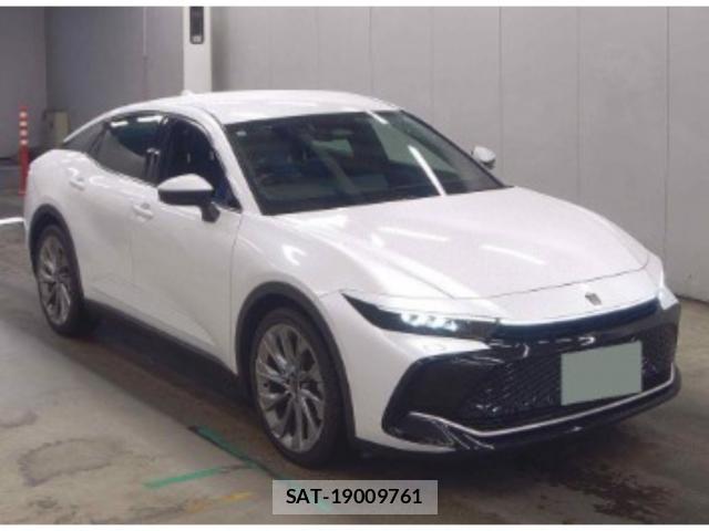 Toyota Crown Crossover 2023-01 8855801-0