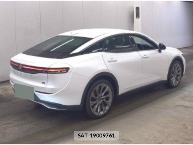 Toyota Crown Crossover 2023-01 8855801-1