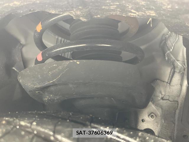 Toyota Crown Crossover 2023-09 8855978-19