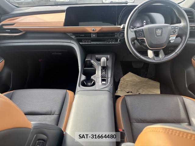 Toyota Crown Crossover 2023-04 8856146-9