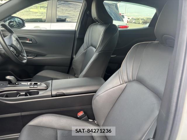 Toyota Crown Crossover 2023-03 8856162-7