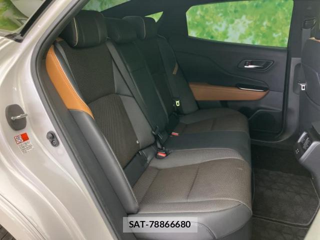 Toyota Crown Crossover 2023-08 8856877-4