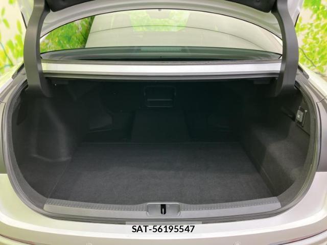 Toyota Crown Crossover 2023-04 8857070-7