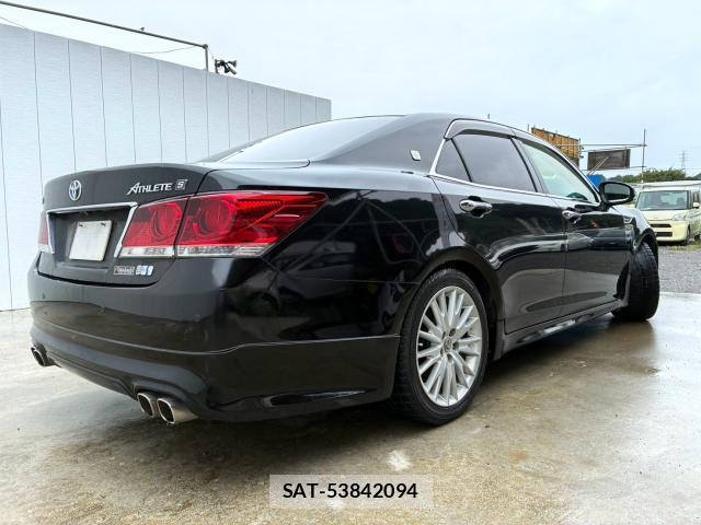 Toyota CROWN HYBRID 2013-04 8853955-9