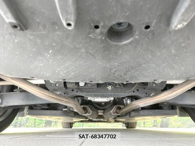 Toyota CROWN HYBRID 2020-07 8854330-18