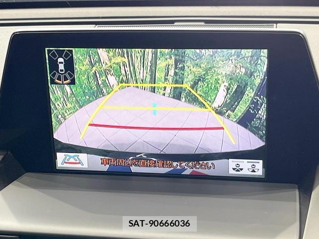 Toyota CROWN HYBRID 2018-11 8854457-3