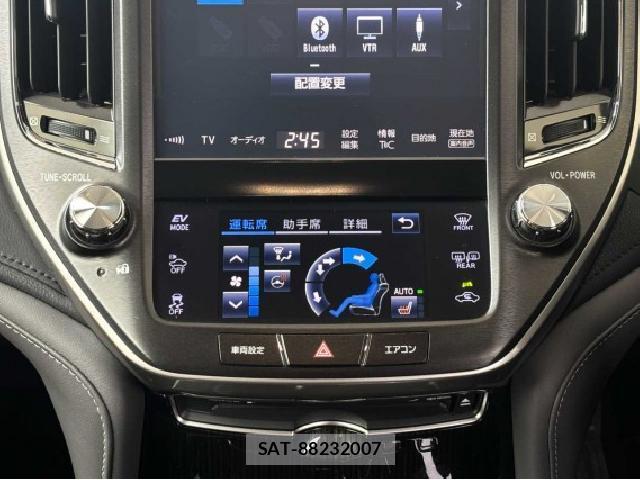 Toyota CROWN HYBRID 2017-10 8854499-15