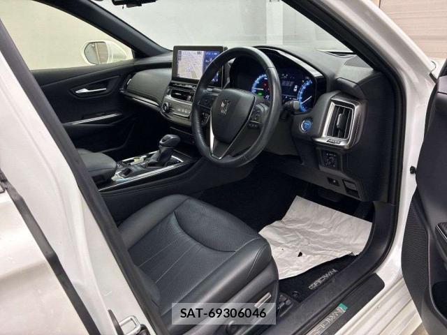 Toyota CROWN HYBRID 2021-03 8855485-4