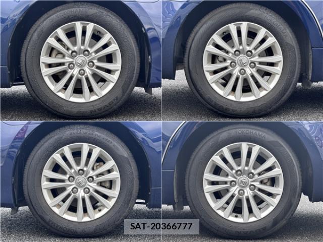Toyota CROWN HYBRID 2014-12 8855733-14