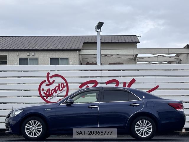 Toyota CROWN HYBRID 2014-12 8855733-5