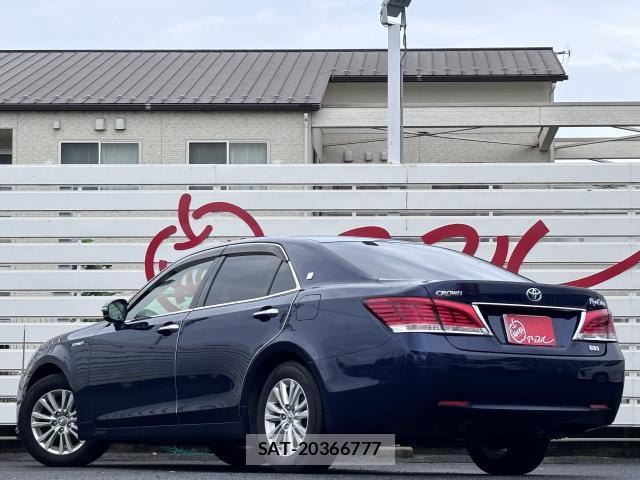 Toyota CROWN HYBRID 2014-12 8855733-7