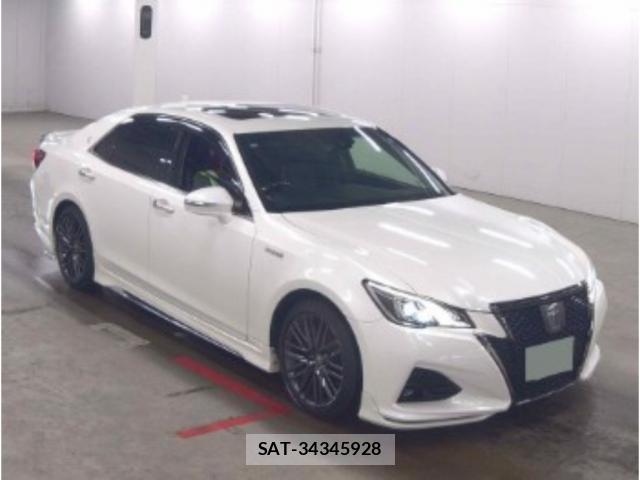 Toyota CROWN HYBRID 2018-02 8855776-0
