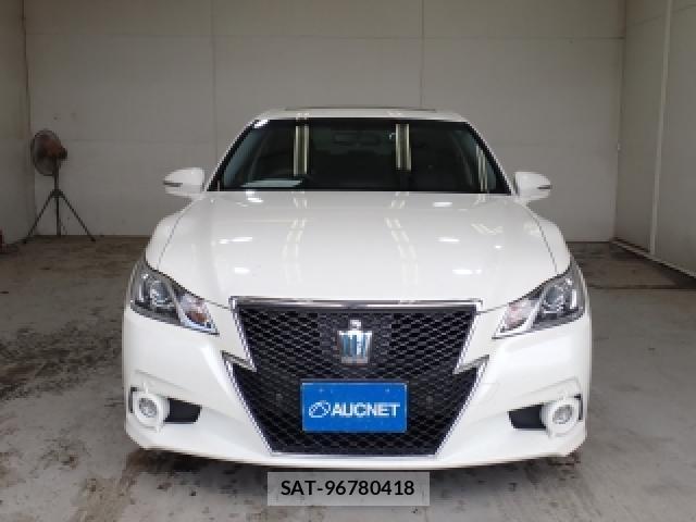Toyota CROWN HYBRID 2013-11 8855788-3
