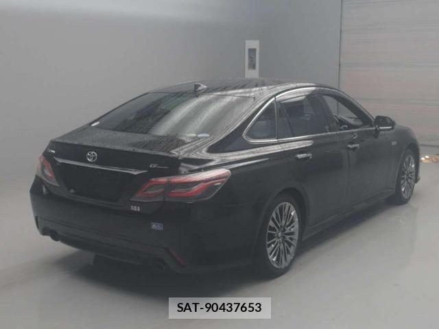 Toyota CROWN HYBRID 2020-09 8855791-1
