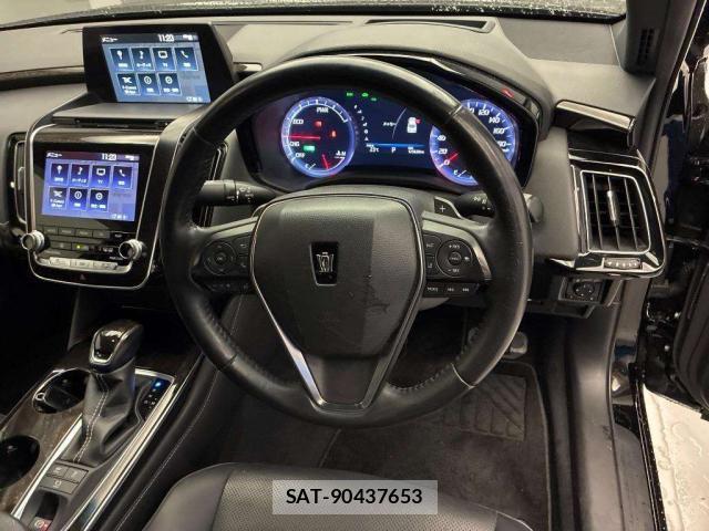 Toyota CROWN HYBRID 2020-09 8855791-2