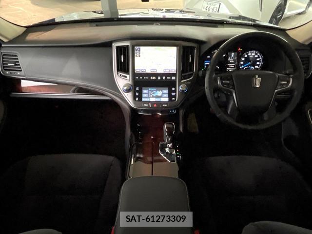 Toyota CROWN HYBRID 2016-04 8856197-1