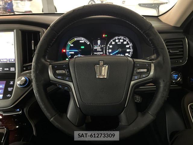 Toyota CROWN HYBRID 2016-04 8856197-10