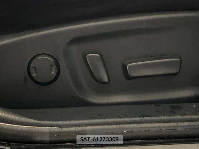 Toyota CROWN HYBRID 2016-04 8856197-5