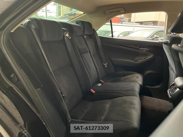Toyota CROWN HYBRID 2016-04 8856197-8