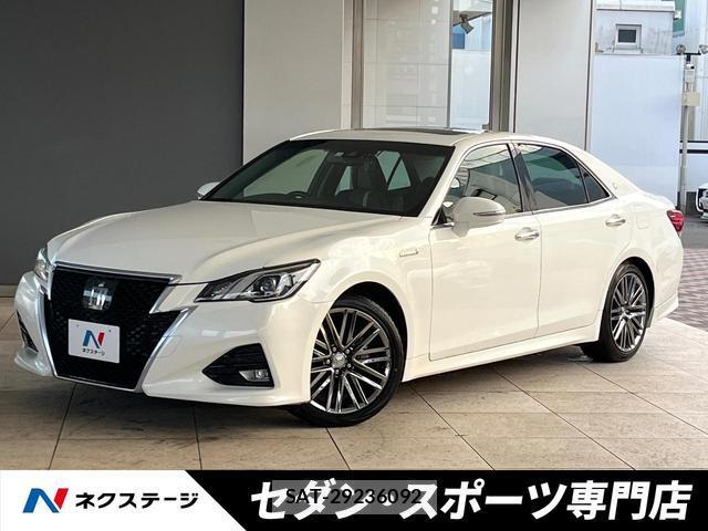 Toyota CROWN HYBRID 2017-01 8856199-0