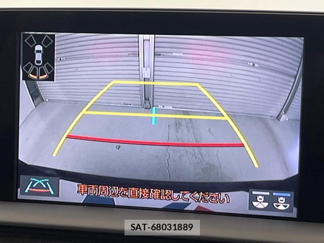 Toyota CROWN HYBRID 2018-11 8856799-3