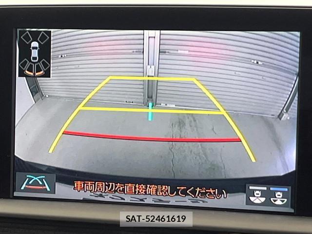Toyota CROWN HYBRID 2019-04 8856800-3