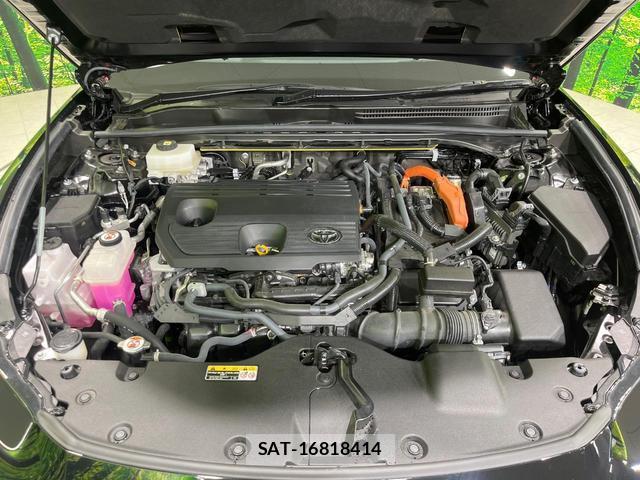 Toyota CROWN 2023-12 8853830-17
