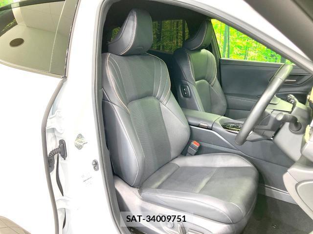 Toyota CROWN 2025-02 8853989-8